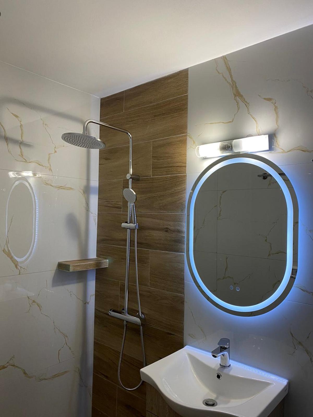 Rentrooms Geni Ksamil Exterior foto