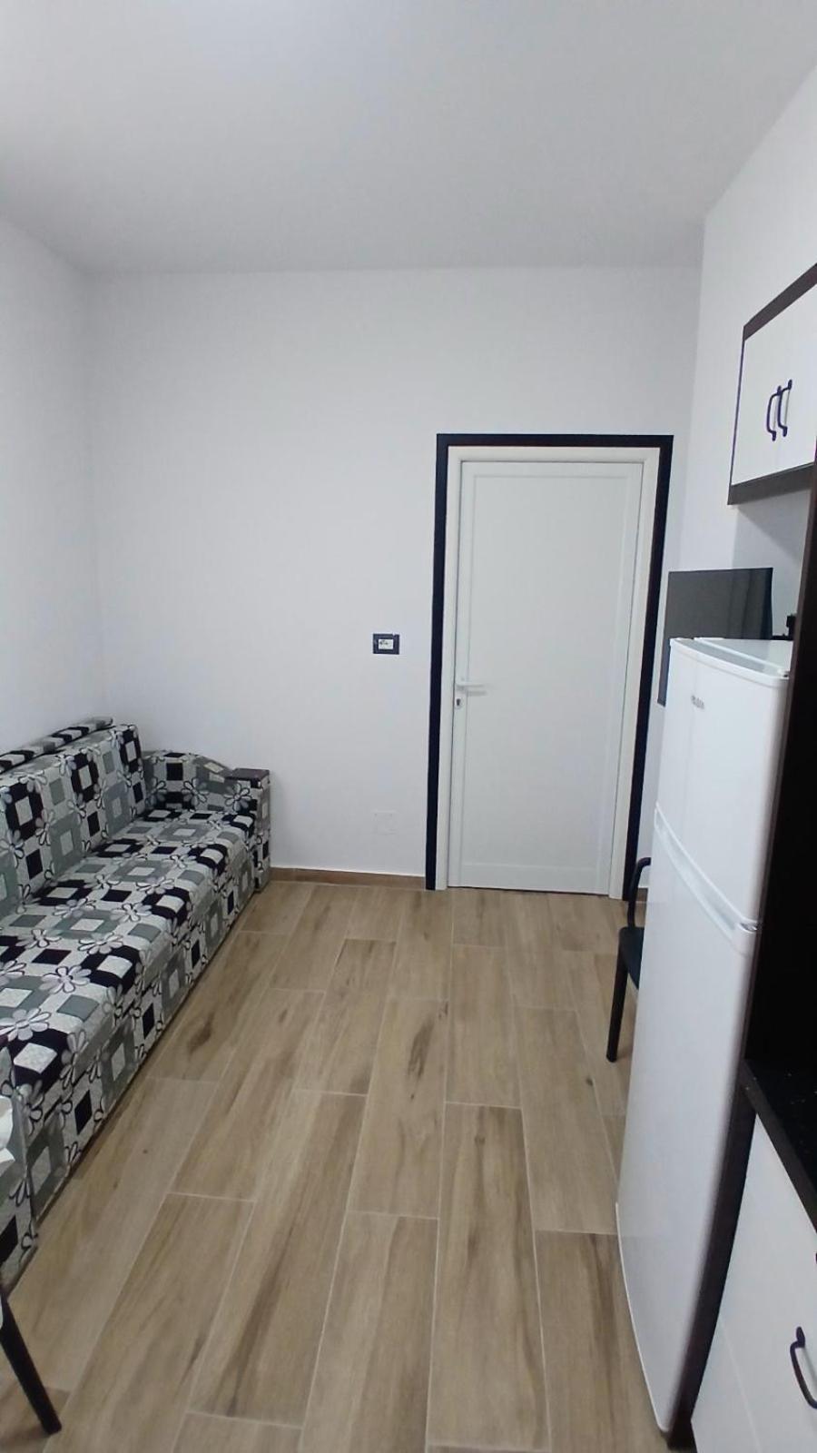 Rentrooms Geni Ksamil Exterior foto